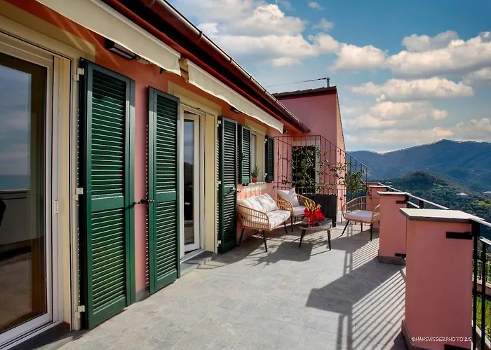 La Terrazza Sul Golfo Daire Montale (Liguria)
